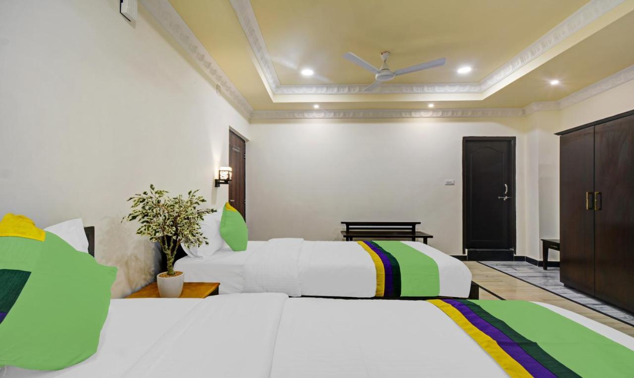 Hotel Treebo Jheel Mahal Udaipur Exterior foto