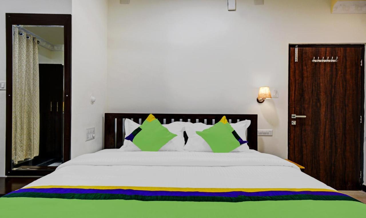 Hotel Treebo Jheel Mahal Udaipur Exterior foto